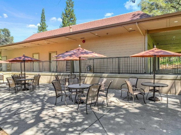 Best Western Plus Sonora Oaks Hotel & Conference Center image 25